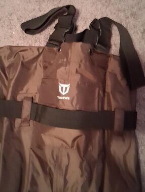 TIDE WE Chest Waders Hunting Fishing Waders  Men Size 5  Brown Boots